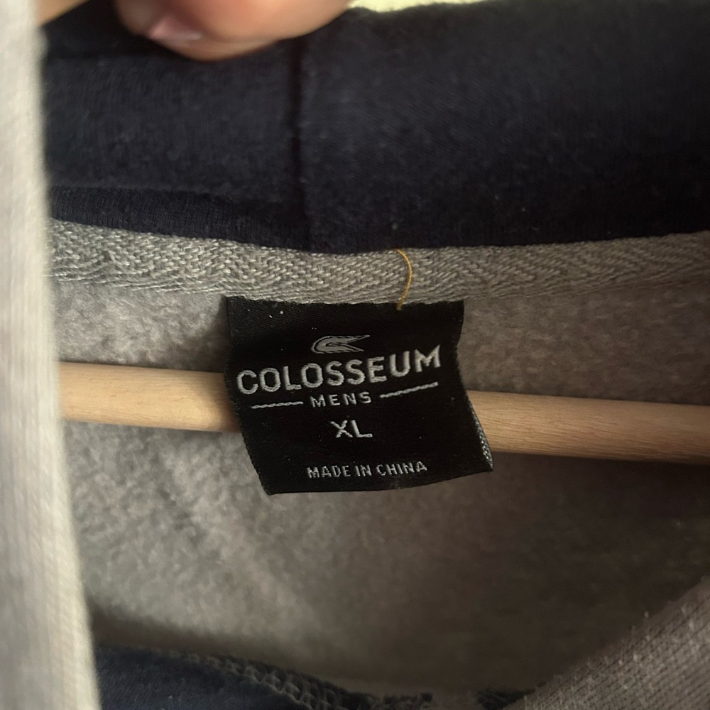 Colosseum Gray Sweatshirt Classic Penn State Design - Picture 6 of 6